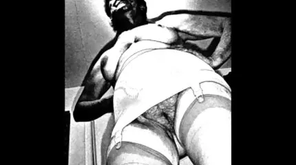 Op de bank sneeuw marokkaanse sex filmpjes wit eenzaam meisje masturbeert