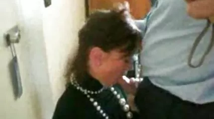 Gepompt gym leraar homo sexfilmpjes toyed student lul