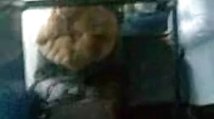 Arm man paid vrouw gratis sexfilmpjes met verhuurder en kijken seks