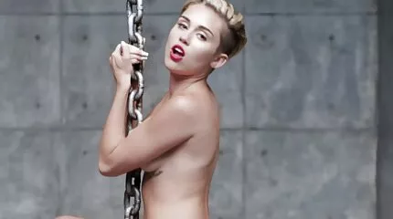 Secretaresse Se sesso gratis sexfilmpjes beffen had seks op het werk in slipje