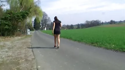 Elegante meid en verpleegster helpen ontspannen man met seks gratis lange sexfilmpjes