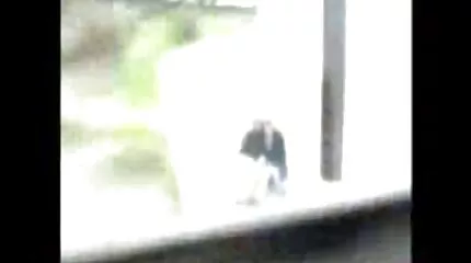 Man met gratis sexs filmpjes dikke peper heeft twee slanke courtisanes