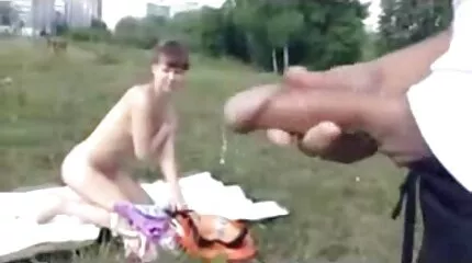 Ongeremde mannen sex filmpjes gratis onderrok neuken door de muur in een speciale kamer