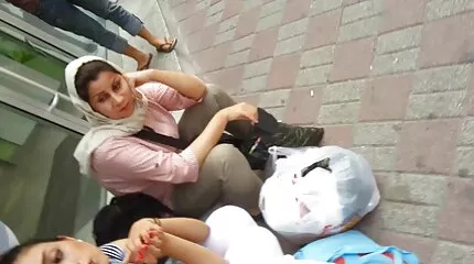 Naar orgasme pretzel trekt Latina gratis lesbische sex filmpjes op Lul